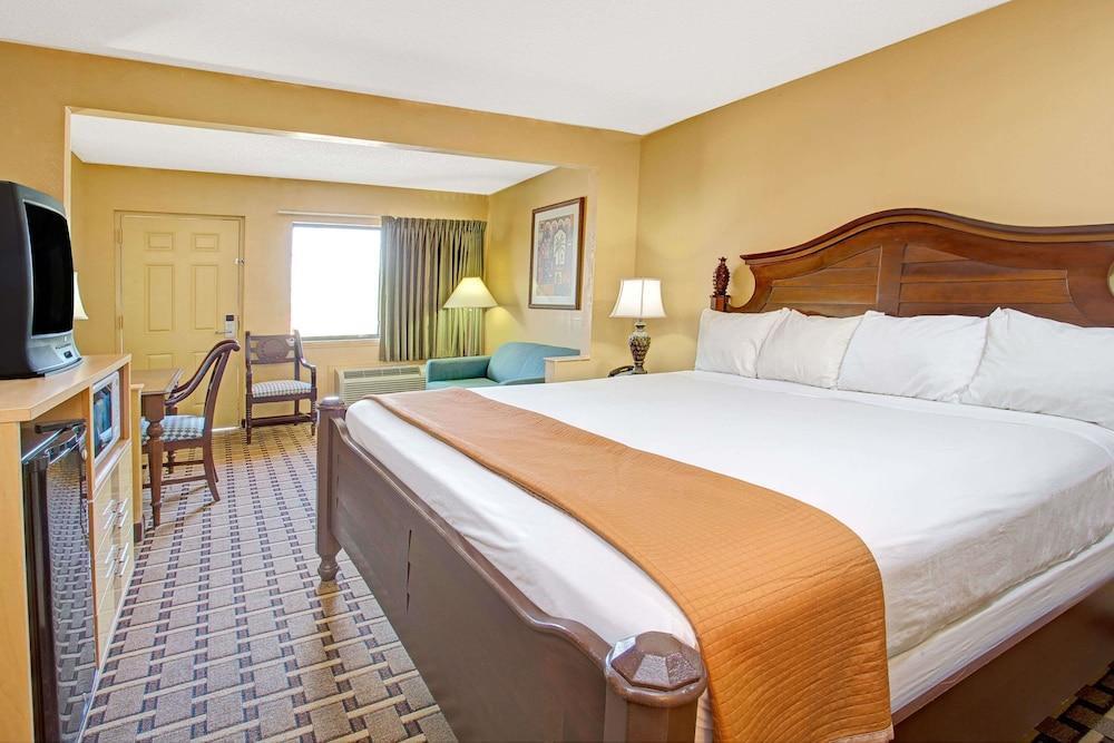 Travelodge Suites By Wyndham Kissimmee Orange Zewnętrze zdjęcie